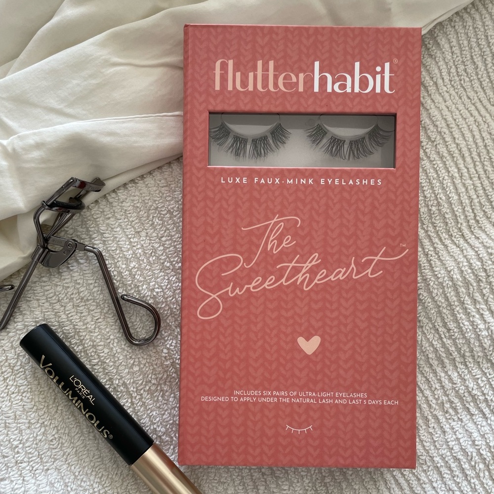Flutter Habit The Sweetheart Lashes - NIB
